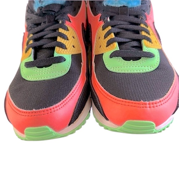 Nike Air Max 90 Multicolor Sneakers - Picture 3 of 10
